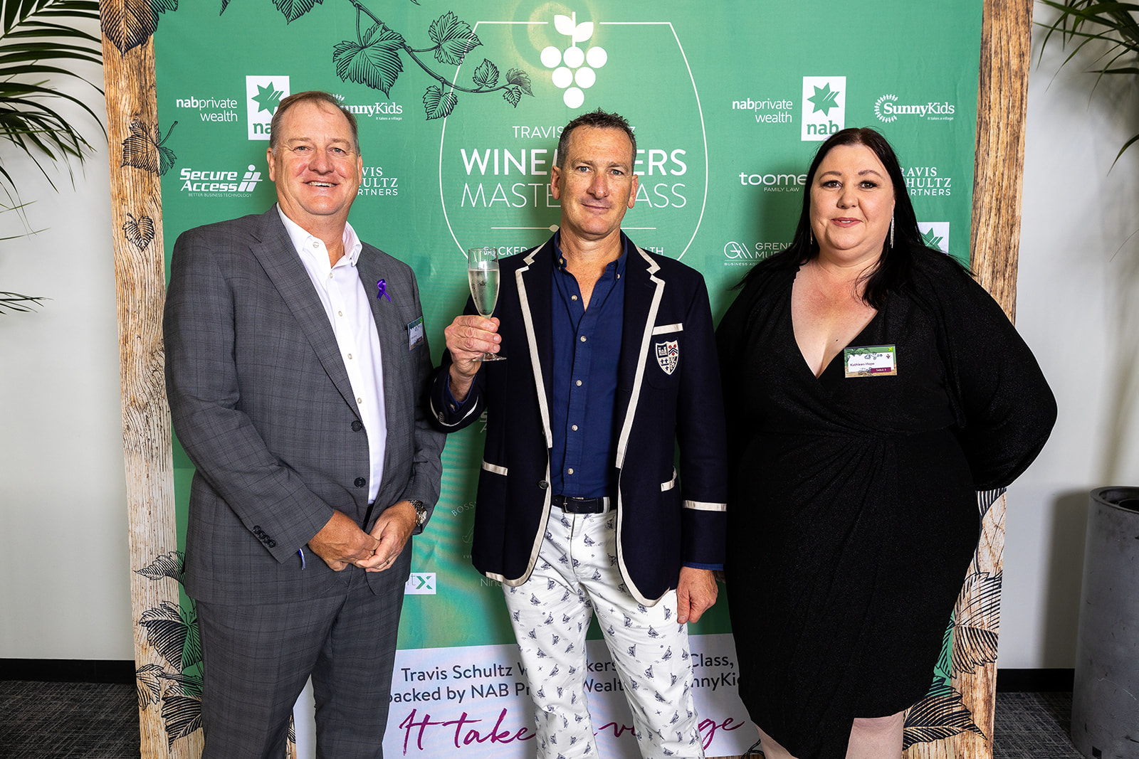 Read more about the article Winemakers Master Class Raises Over $187,000 for SunnyKids